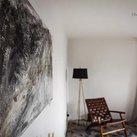 Lägenhet Comfort Im Zentrum 50